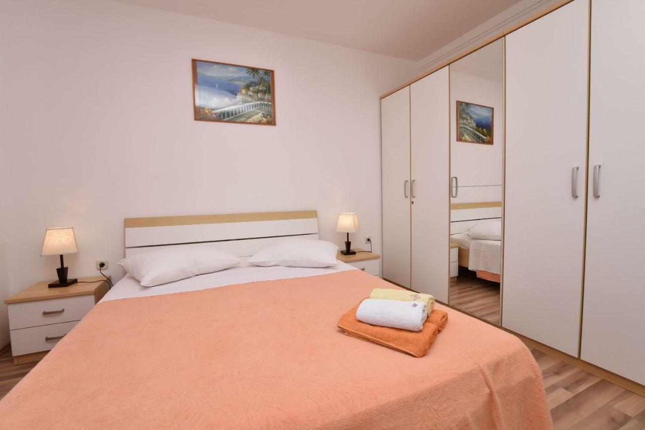 Apartments Brico Primošten Exterior foto